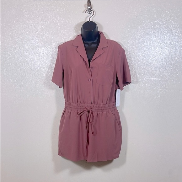 Athleta Dusty Rose Short Sleeve Romper size small - Picture 2 of 8